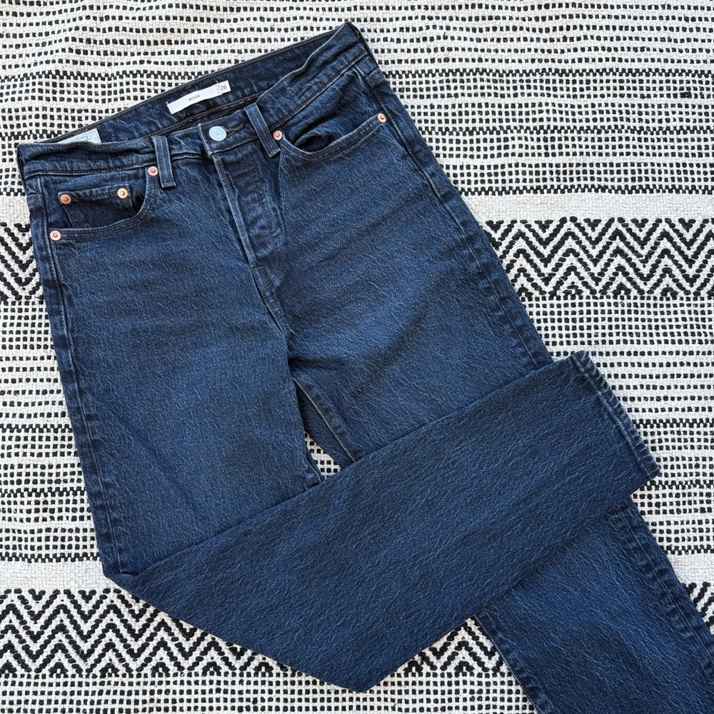 Levi's Wedgie Black Stonewash Jeans size 26